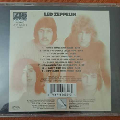 Led Zeppelin CD like new, classic rock album 1969