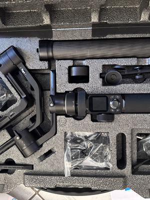 FeiyuTech AK4500 Gimbal like new with Dual Handle Grip