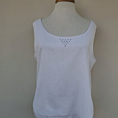 Top L white with rhinestones like new
