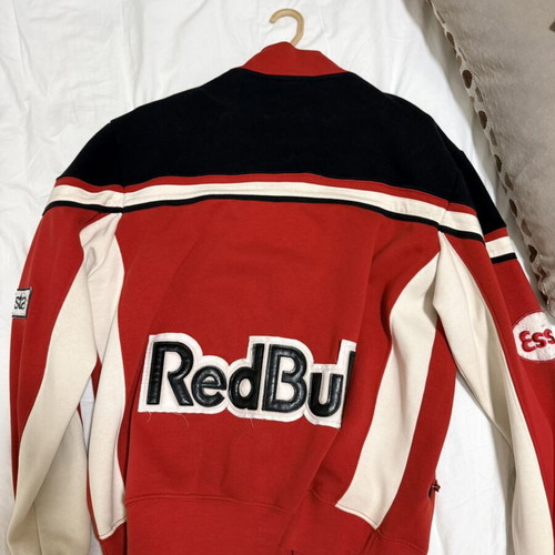 Red Bull Racing jacket used, size XL for Medium