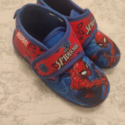 Spiderman kids slippers size 28 like new, multicolor