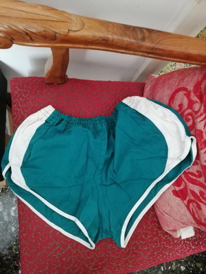 Vintage green shorts, size S with elastic waist
