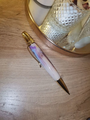 Handmade pen with liquid glass and gold details new, black ink