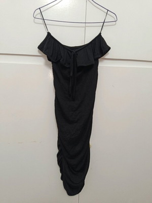 Black strapless elastic off-shoulder dress small like new