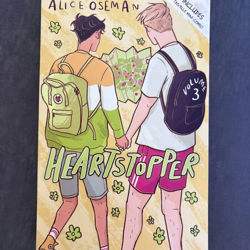 Heartstopper Volume 3 comic book like new