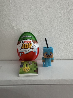 Kinder Joy Minecraft Diamond Armor Steve figure new