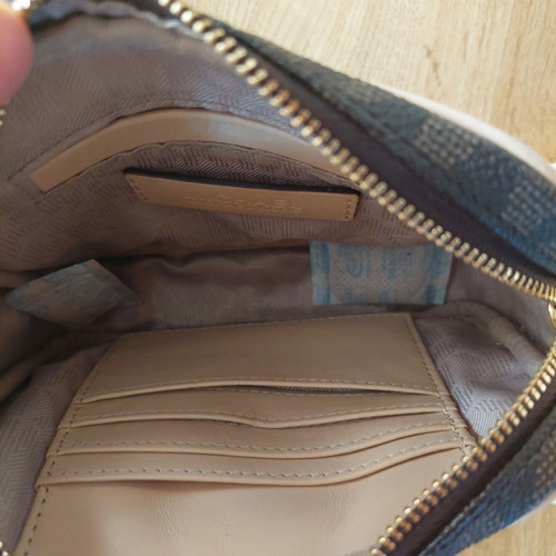 Michael Kors crossbody bag used, shoulder type