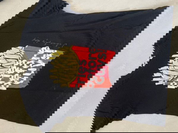μαύρο  t-shirt