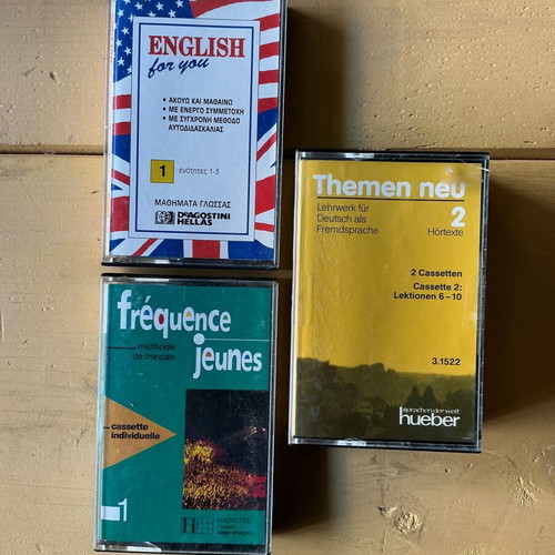 Cassette tapes used, pack of 4, language learning