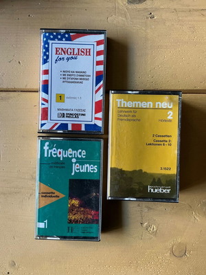 Cassette tapes used, pack of 4, language learning