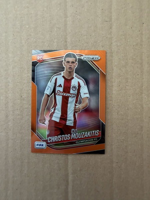 2025-26 Panini FIFA Prizm Rookie Christos Mouzakitis карта като нова Олимпиакос
