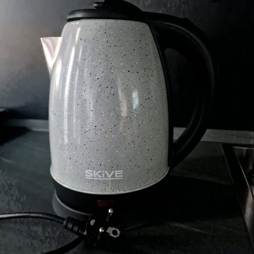 Kettle new 2200W stainless steel with 1.7L capacity