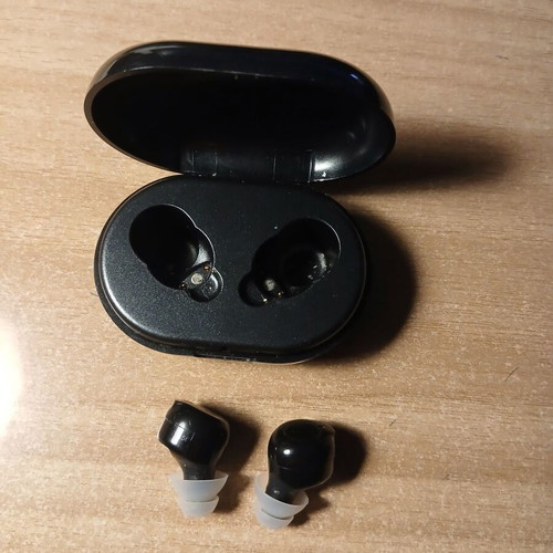 Powertech Hearing Aids PT-1247 rechargeable with case like new, black