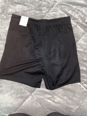 Nike Dri Fit σορτς καινούργιο με ετικέτες, μέγεθος M, μαύρο