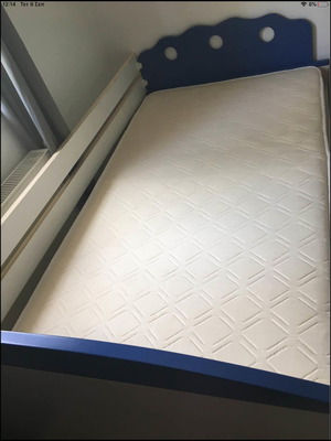 Παιδικό κρεβάτι μεταχειρισμένο 0,90x200cm με στρώμα και κάγκελα προστασίας