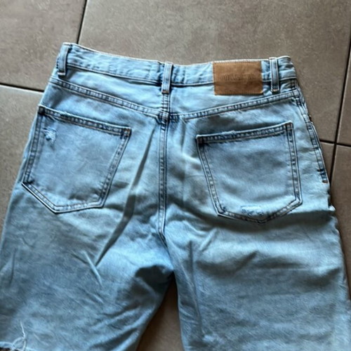 Pull & Bear men's denim shorts like new, size eur40, blue