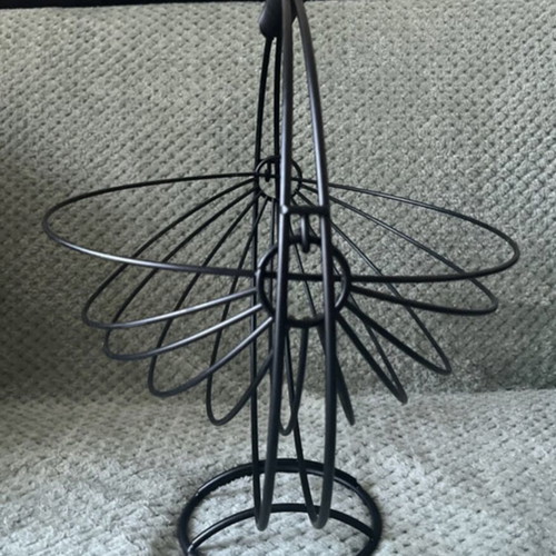 Hanging fruit basket like new