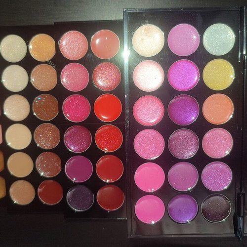 Sephora Palette new makeup with 148 colors and mirror