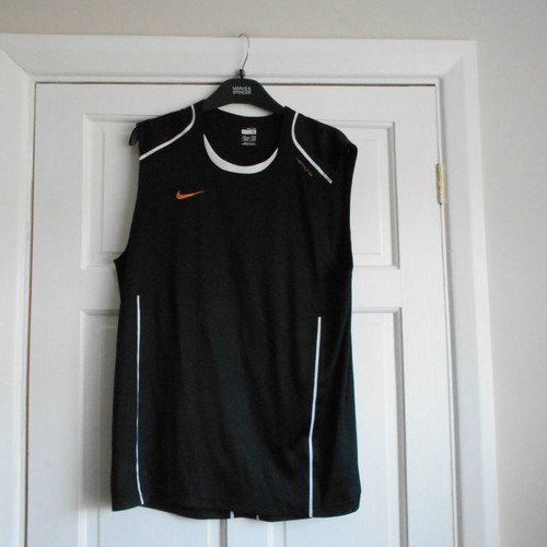 Nike large used bundle with clothes and shoes size medium