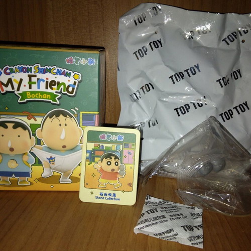 Top Toy Crayon Shinchan My Friend Bochan Stone Collection blind box new