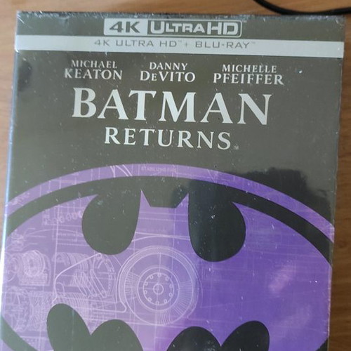 Batman Returns 4k UHD Blu-Ray new with second CD