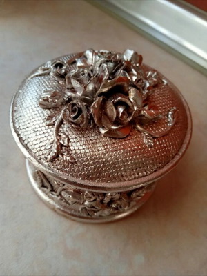 Silver Jewelry Box with Carved Lid and Velvet Interior new