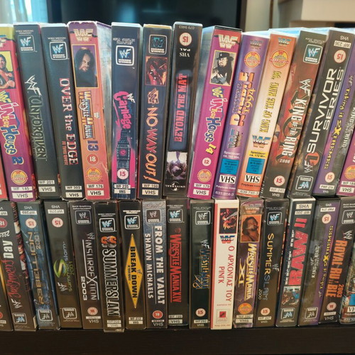 WWE VHS tapes used, set of 35 from 1993 to 2003