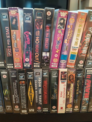 WWE VHS tapes used, set of 35 from 1993 to 2003