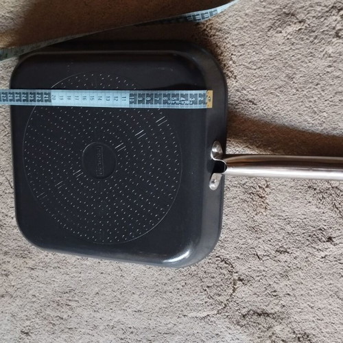 Neoflam grill pan like new with non-stick coating