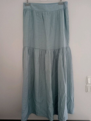 Summer skirt like new, turquoise, with side zipper