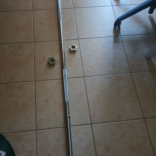 Professional Gym Bar 10 kg, like new, height 1.85 m