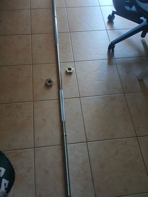 Professional Gym Bar 10 kg, like new, height 1.85 m