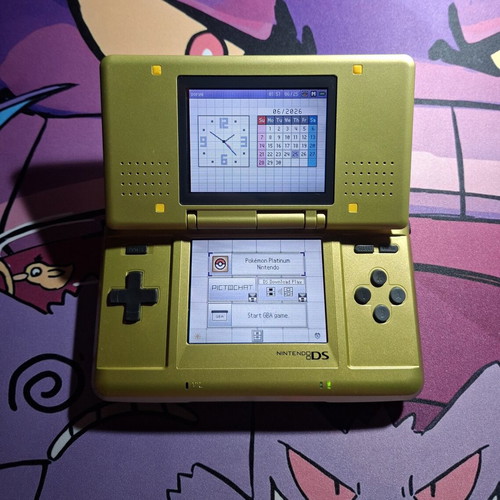 Nintendo DS Zelda Edition used with stylus