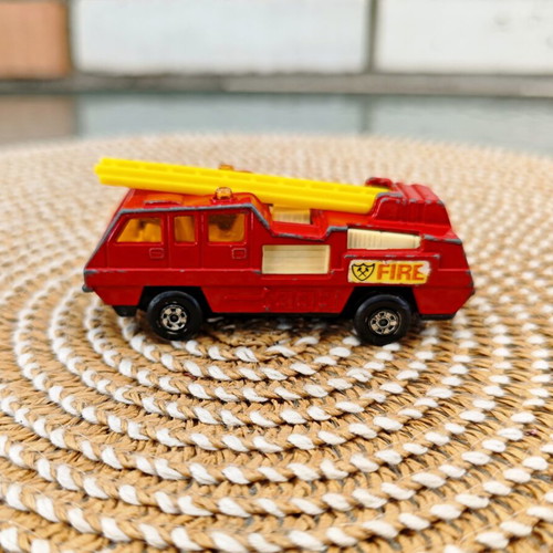 Matchbox Superfast No. 22 Blaze Buster vintage fire truck used