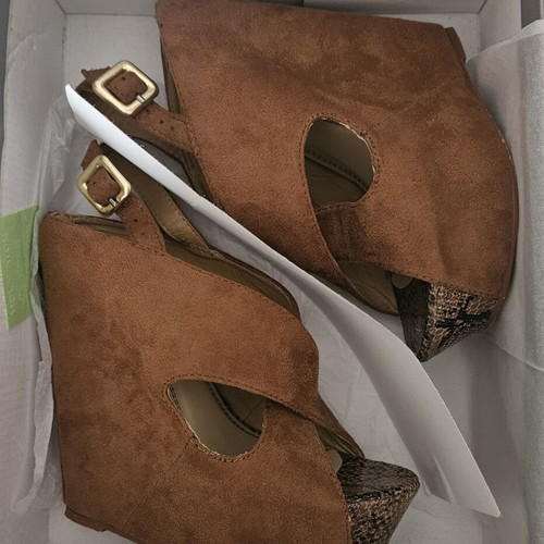 Migato brown suede platform sandals size 37, like new