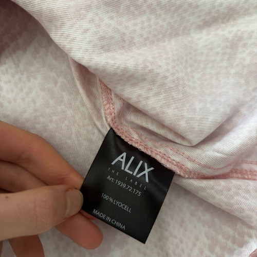 Alix the Label pink sleeveless blouse new, size S