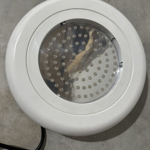 Led UFO grow lamp 90W, like new