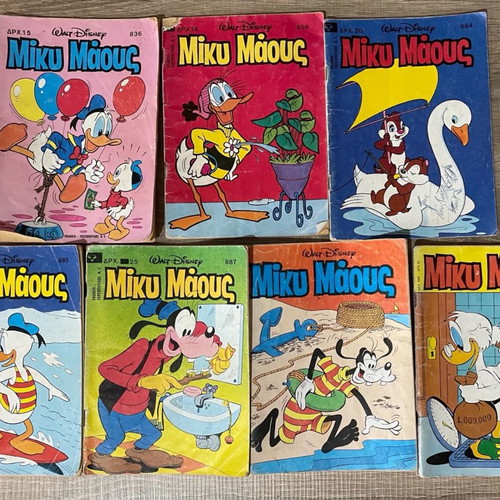 Mickey Mouse comic collection used, 31 issues, over 25 years old