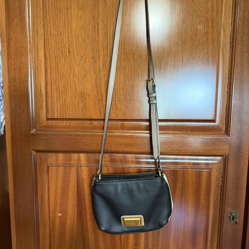 Marc by Marc Jacobs shoulder bag like new, black and white synthetic leather