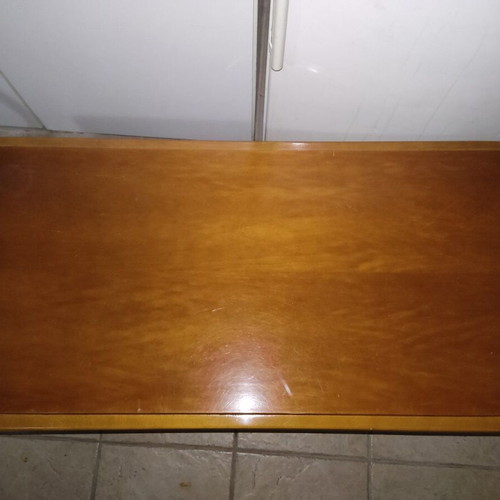 Wooden table used in perfect condition