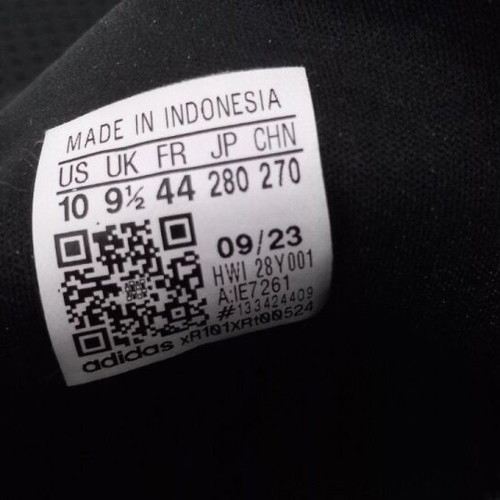 Adidas Duramo 44 like new black athletic shoes