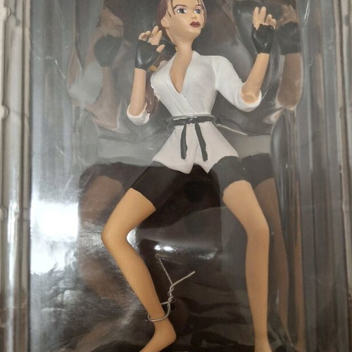 Lara Croft Tomb Raider La Dague de Xian 2005 figure new