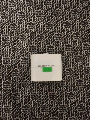 Power adapter like new
