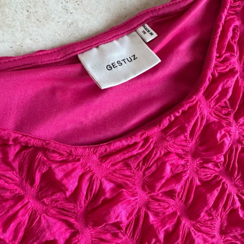 Gestuz dress pink like new, size L