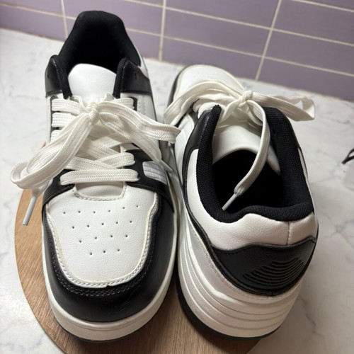 Shein 2-in-1 Kids Athletic Shoes Size 38 Like New, Black and White