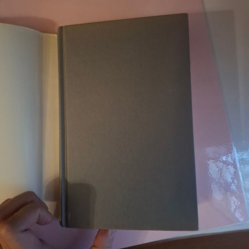 William Shakespeare Classic Plays in Italian like new