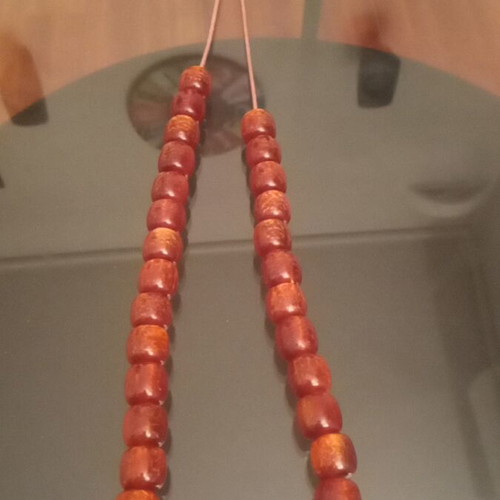 Komboloi with 32 beads