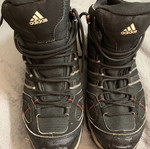 Adidas AX1 μποτάκια πεζοπορίας 44 μεταχειρισμένα, μαύρα