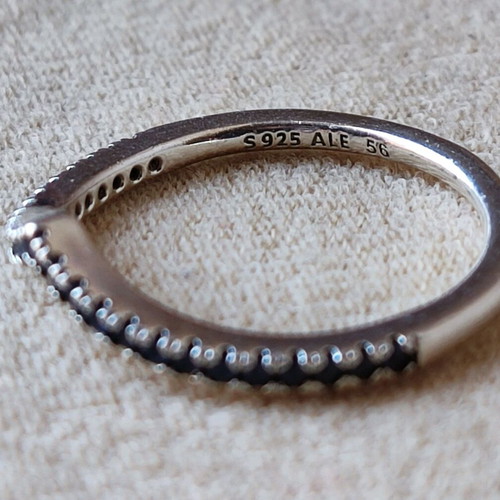 Pandora S925 ALE ring made of 925 silver with blue zircon
