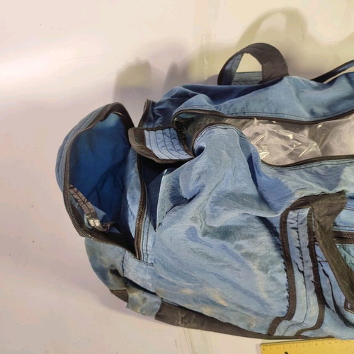 Enrico Benetti suitcase used, medium size, blue